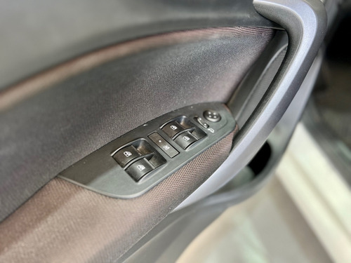 Fiat Cronos 1.8 E.TORQ FLEX PRECISION AT6