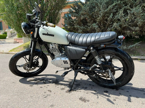 Imagen 5 de 6 de Suzuki Gn 125 Modificada Tipo Cafe