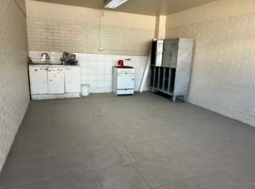 Gran Bodega, Excelente Ubicación, Sector Norte (uf 0,45/m2)