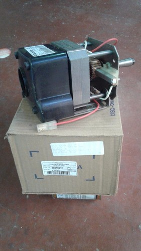 Motor Enceradeira B61 Z Electrolux - 220v - 70010012