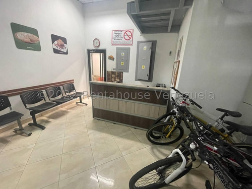 Imagen 14 de 30 de Edificio Comercial En Alquiler En El Centro De Barquisimeto Lara, 04245937542