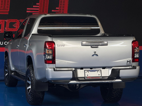 Mitsubishi L200 2.4 Cd Glx 4X4 Mt