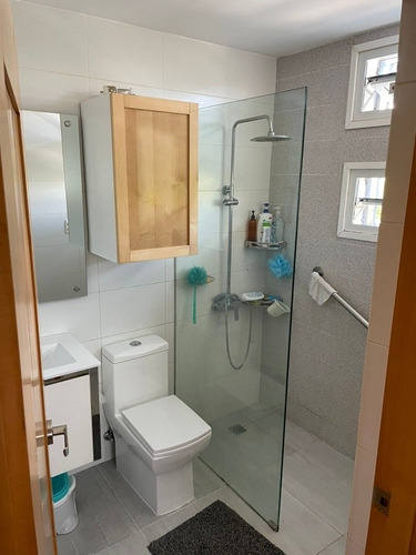 Imagen 8 de 14 de Calle Chantini Apto En Venta