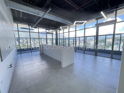 Oficina Remodelada En Venta En Torre Financiera De Las Mercedes 25-23445 Cs