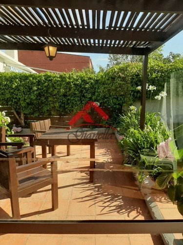 Casa En Manantiales - Ref: 1546