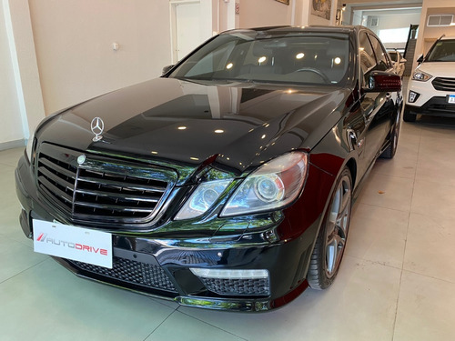 Imagen 1 de 25 de Mercedes Benz E 63 Amg 2011