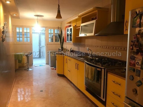 Casa Venta En Caurimare 23-26847