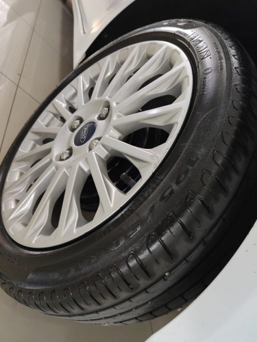 Fiesta 1.6 Titanium Hatch 16v Flex 4p Powershift