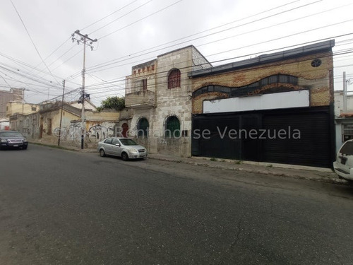 Imagen 26 de 30 de Local En Alquiler Centro De Barquisimeto. Tu Asesor De Confianza Kenlimar Nieto. Contactame *0424 5/2/2/3/7/9/7* Código Flex 23-24114