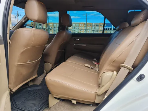 Toyota Fortuner Urbana Sr5 2.7cc Mt Aa 4x2