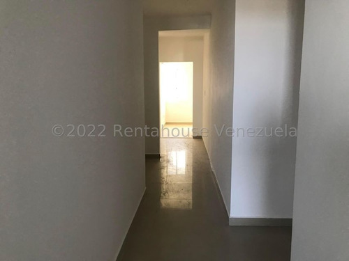 Imagen 8 de 15 de Andreina Gonzalez Vende Apartamento En El Parral Valencia 22-21958