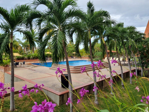 Imagen 2 de 11 de Se Vende Hermoso Apto En Res. Puerto Bahia. Lecheria .edo Anzoategui