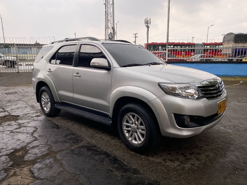 Toyota Fortuner 2.7l 4x2