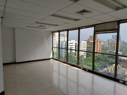 Oficina En Arriendo Medellín Sector Poblado