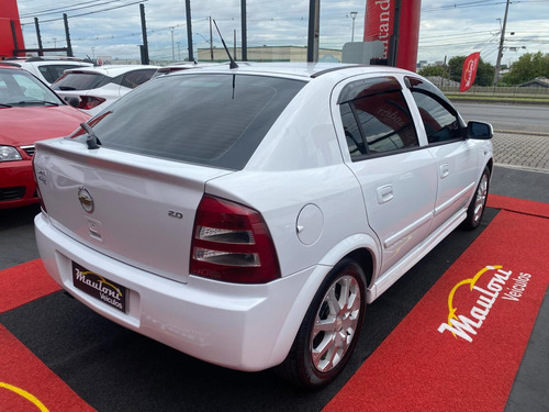 Chevrolet Astra Hatch Advantage 2.0 08v(140cv)