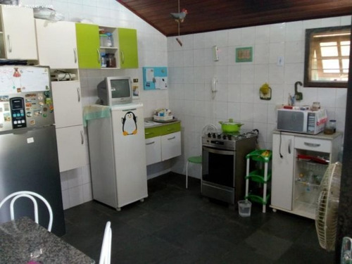 Casa À Venda Na Rua Da Sagrada Família (lot Jd Fazendinha), Engenho Do Mato, Niterói - Rj - Liv-10393