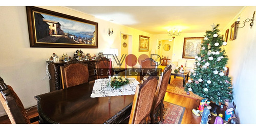 Depto 3er Piso 3 Dorm + Serv. Apumanque / 145 M2 Totales