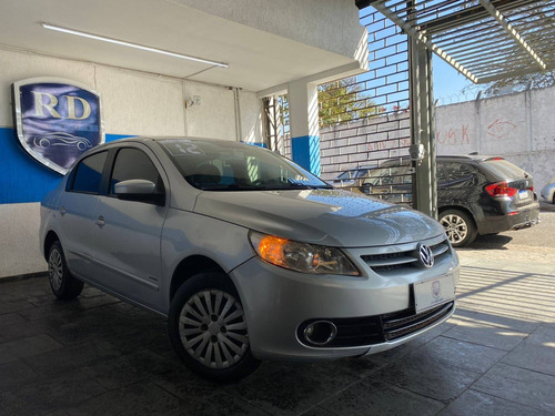 Imagem 3 de 15 de Volkswagen Voyage 1.0 Mi 8v Flex 4p Manual 2012 Prata