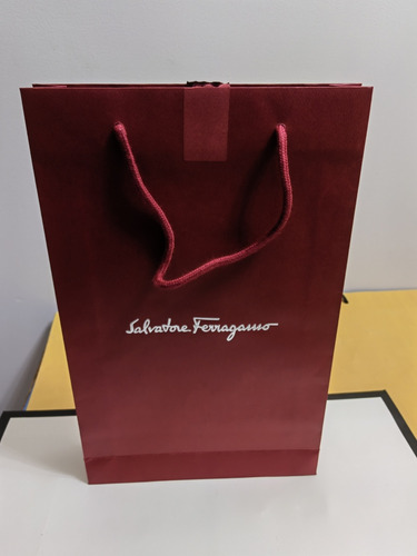 Bolsa De Regalo Ferragamo Original 27x43x7cm