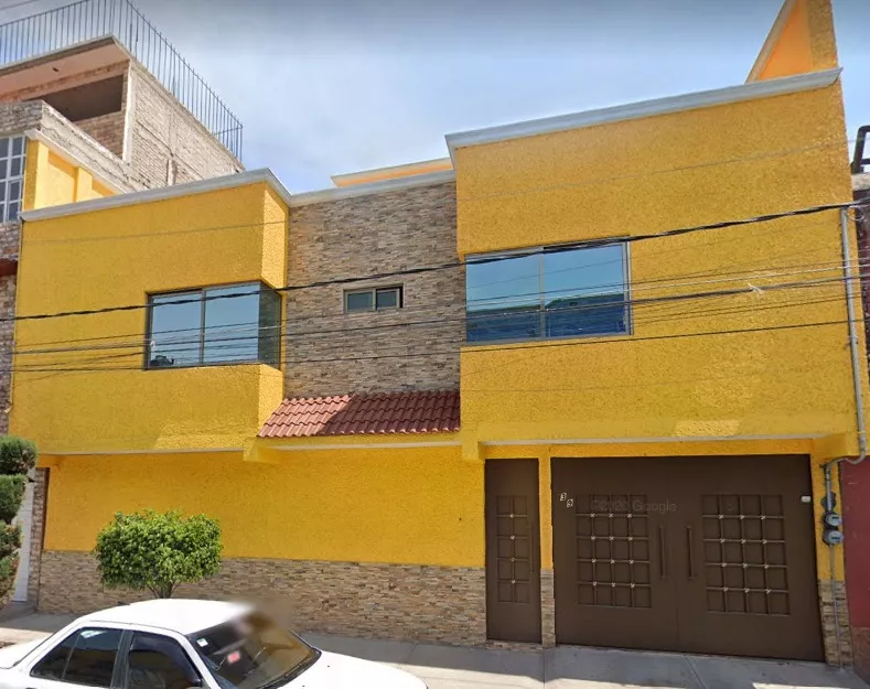 Casa En Nezahualcóyotl, Gran Remate Bancario.