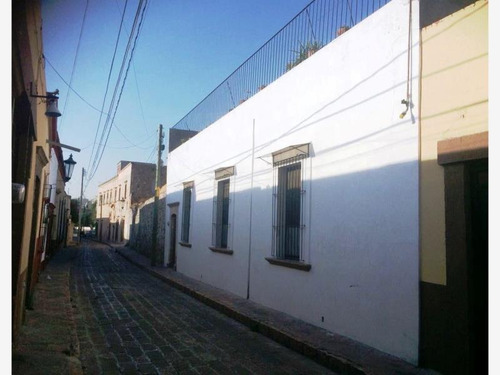 Imagen 2 de 12 de Casa Sola En Renta Centro