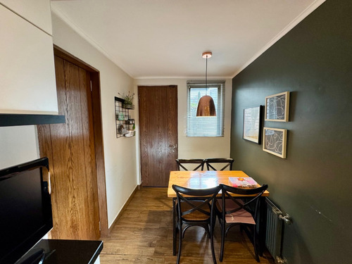 Casa Remodelada En El Arrayan / Lo Barnechea