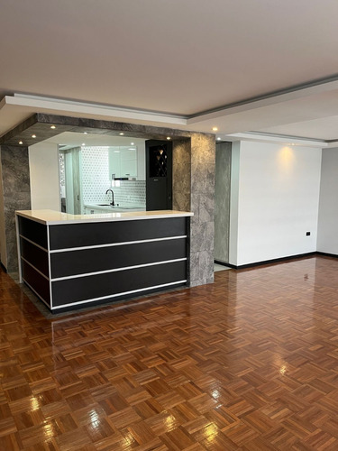 Imagen 7 de 27 de Departamento Recién Remodelado. Moderno.terminaciones De 1ra