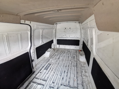 Imagen 9 de 15 de Nissan Urvan Nv350 Panel Modelo 2017