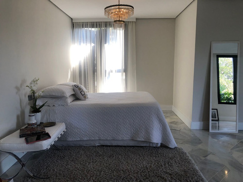 Imagem 3 de 9 de Apto Vila Andrade | 4 Quartos | 189 M² | Cond: R$2500.00 | 4 Vagas - 1flzme9