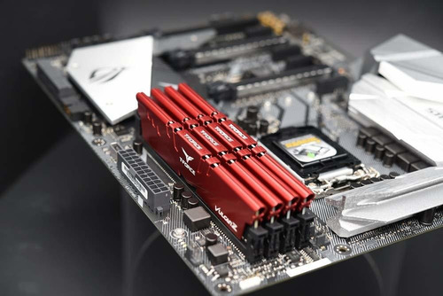 Memoria Ram 16gb Teamgroup T-force Vulcan Z Ddr4 Kit (2 X 8gb) 3200mhz (pc4 25600) Cl16 Modulo - Red - Tlzrd416g3200hc16