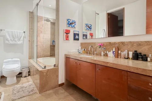 Apartamento En Arriendo En Los Rosales. Cod A7248