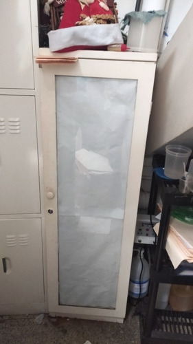 Vitrina Metálica Esmaltada Con Puerta Con Vidrio De 1 Cuerpo (Usado)