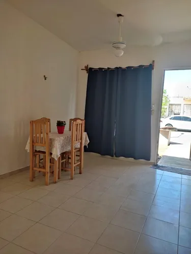 Renta Bonita Casa, De 1 Nivel, Lista Para Vivir!!!