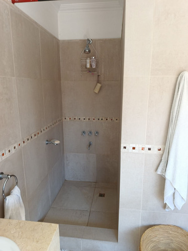 Casa Venta Estancias Del Pilar 4 Dormitorios Galeria Parrilla Jardin Terraza Pileta