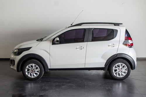 Imagen 5 de 19 de Fiat Mobi 2017 1.0 Way 5 Puertas Con Gnc Ab351 Nv
