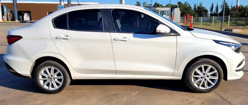 Fiat Cronos 1.3 Drive Mt