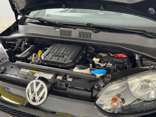 Volkswagen Up! 1.0 Run Total Flex 12V 5p