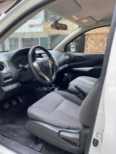 Nissan Frontier Np300 4x4 Turbo Diesel Estacas