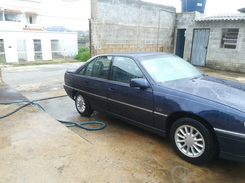 Vendo Ômega Cd 4.1 Baixa Km Carro De Colecionador
