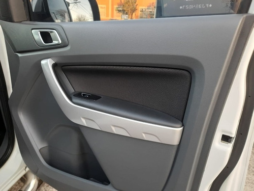 Imagen 11 de 15 de Ford Ranger Xlt 4x2 At