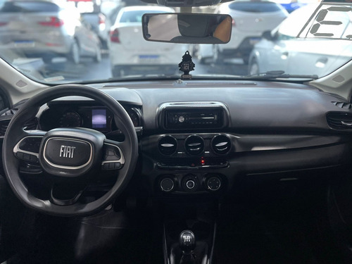 Fiat Cronos 1.0 Flex 4p
