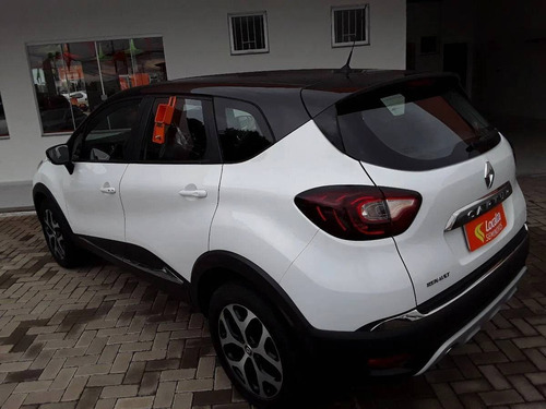 Imagem 8 de 9 de Renault Captur 2.0 16v Hi-flex Intense Automático