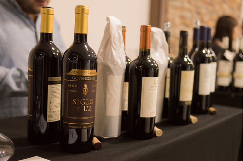 Vino Tinto Aniversario Siglo Y 1/2 2018 Goyenechea 750ml