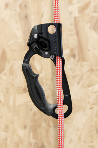 Ascensor Bloqueador Puño Izquierdo Petzl Escalada Espeleo
