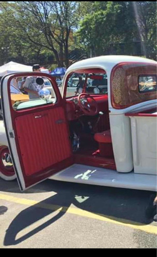 Ford Pickup