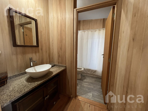 Venta | Casa Nueva De Increible Diseño En Magico Entorno Natural Sobre Laguna
