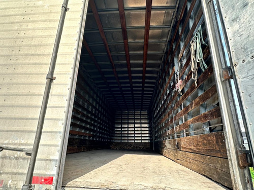 Bau De Aluminio Com 9,30m Caminhao Truck