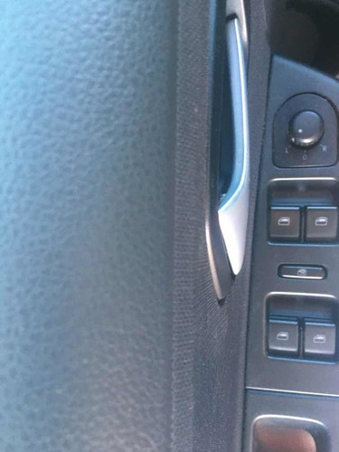 Imagen 8 de 9 de Volkswagen Suran 2014 1.6 Trendline 11b 46276082