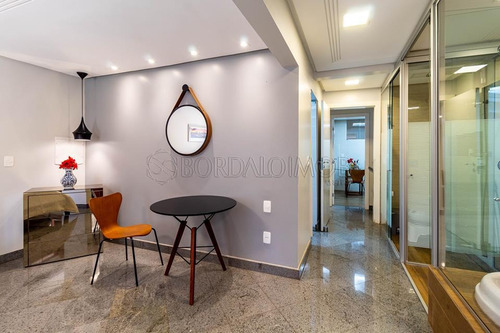 Imagem 17 de 30 de Asa Sul Shigs, Casa Com Elevador Para Carro, 358m², 4 Quartos Sendo 1 Suíte! Aceita Financiamento E Permuta. - Villa132659
