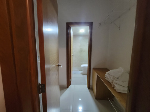 B277 Paraiso - Apartamento Amueblado En Alquiler $1,500 Usd Con Vista A La Ciudad, Piscina Y Gimnasio #foxpiantini